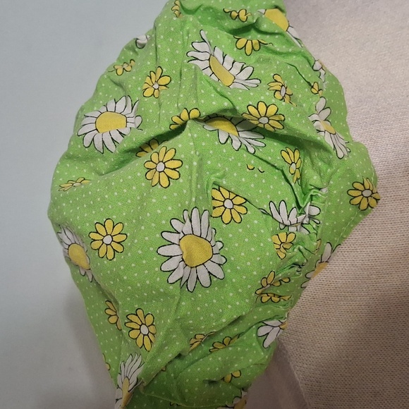 12 Colorful Patterned Scrub/Nurse Hat/Bonnets - Picture 5 of 12